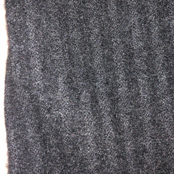 100% Cashmere Sweater - Picture 2 of 3